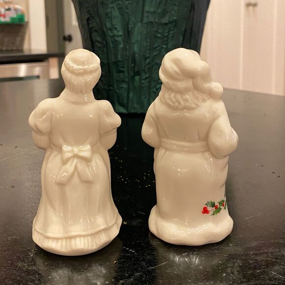 VINTAGE LENOX SANTA & MRS CLAUSE SALT & PEPPER SHAKERS  EXCELLENT CONDITION! - Picture 2 of 5